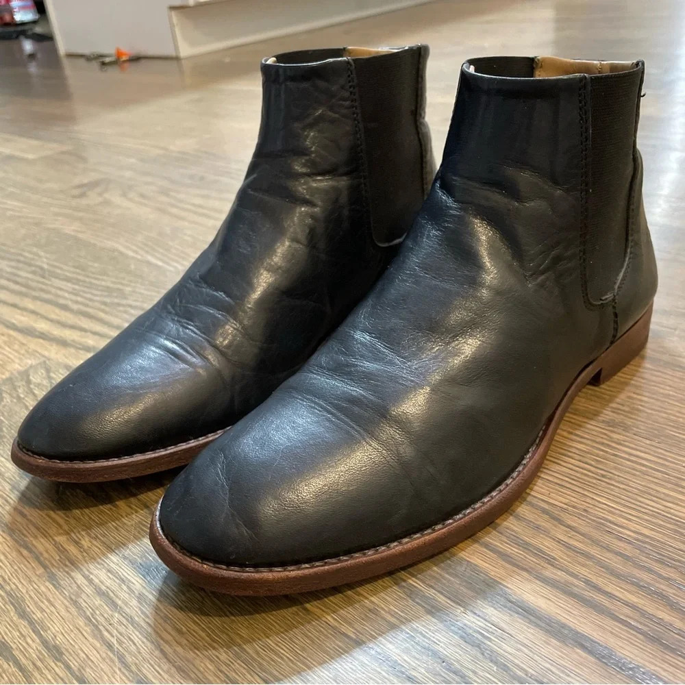 MOMA Black Leather Chelsea Boots Size 39 Made in Italy